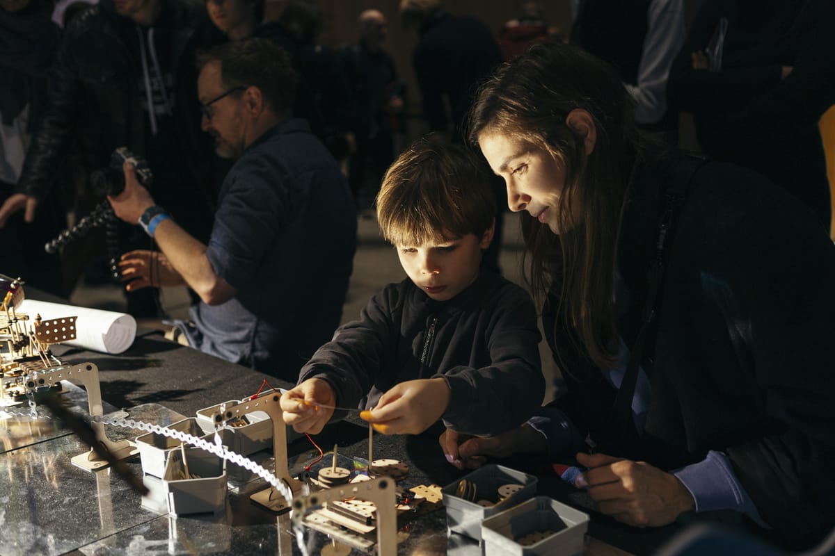 Solarpunk Futures: Playing towards a Sustainable World